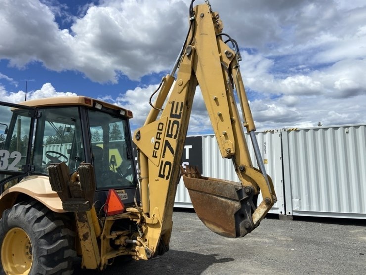 new-holland-575e-image-20
