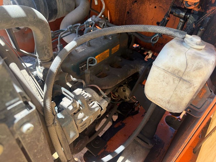 2010-lay-mor-8hc-image-17