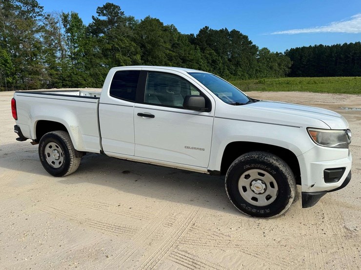 2016-chevrolet-colorado-image-2
