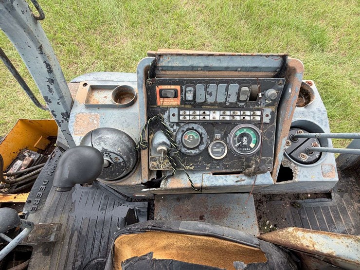 deere-310e-image-36