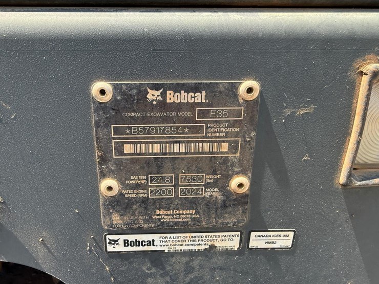 2024-bobcat-e35-image-25