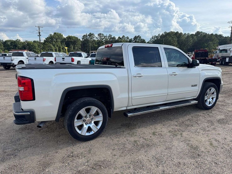 2015-gmc-sierra-1500-sle-image-3