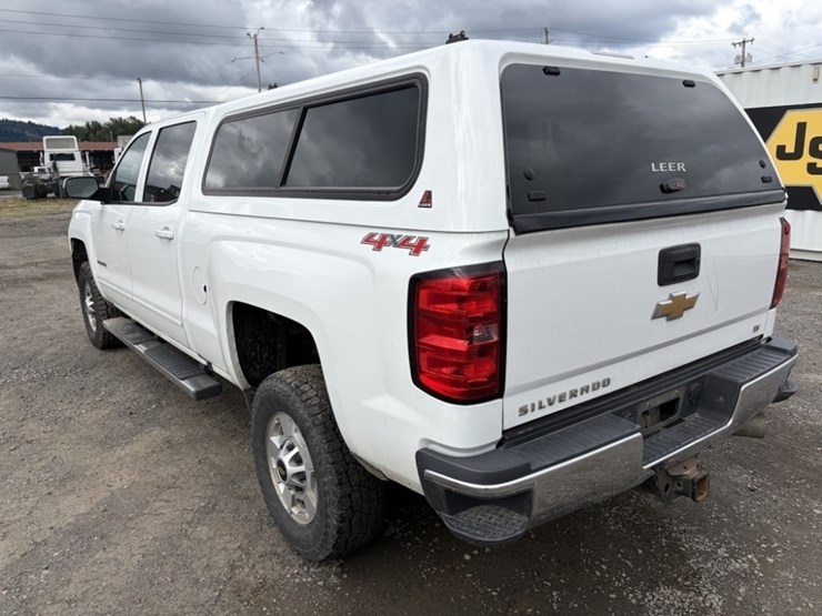 2016-chevrolet-silverado-2500-image-6