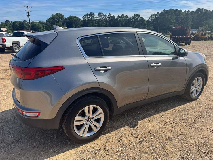 2017-kia-sportage-image-3