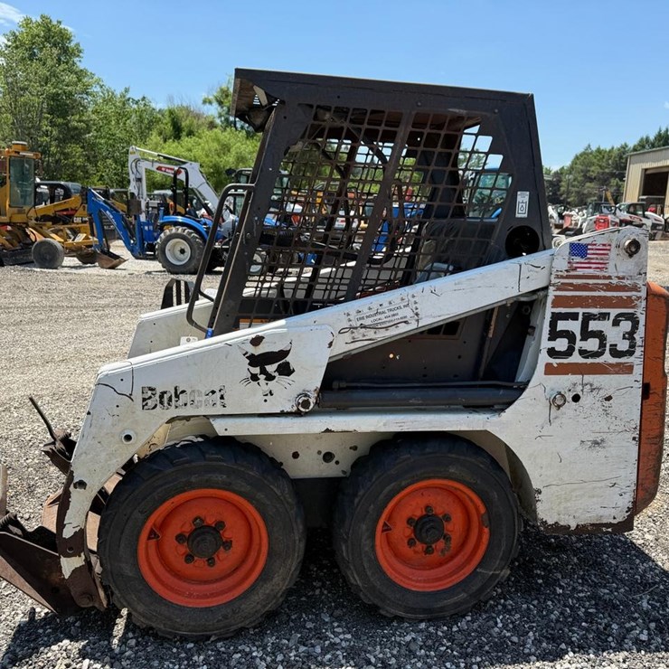 BOBCAT 553