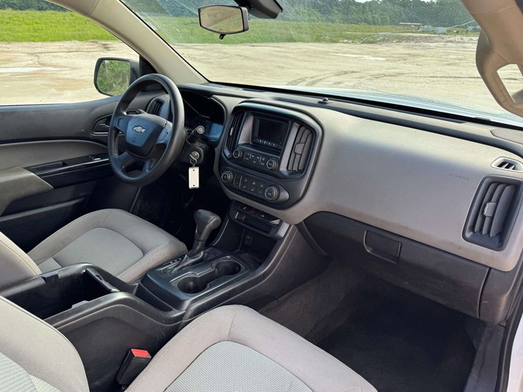 2016-chevrolet-colorado-image-14