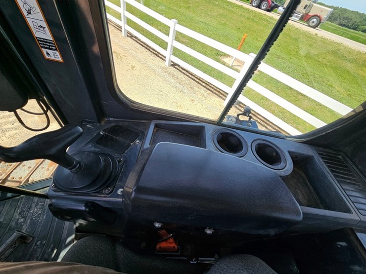 deere-550k-image-44
