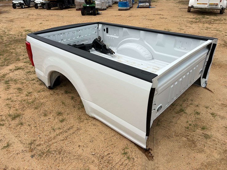 2021-ford-f250-image-4