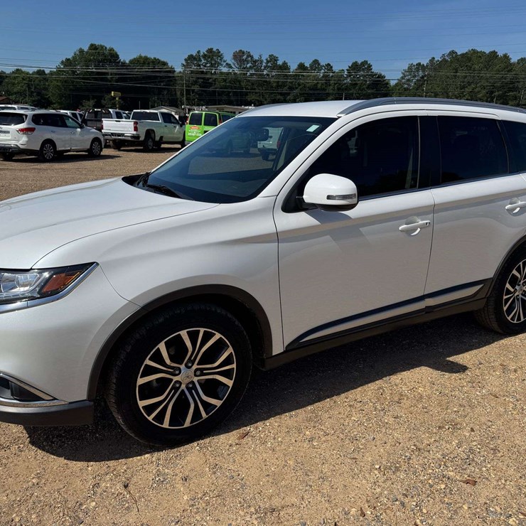2018 MITSUBISHI OUTLANDER