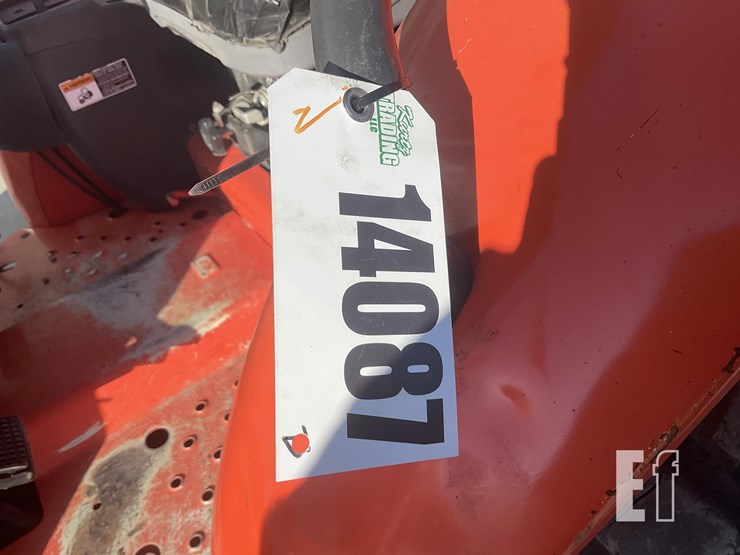 2019-kubota-m7060-image-17