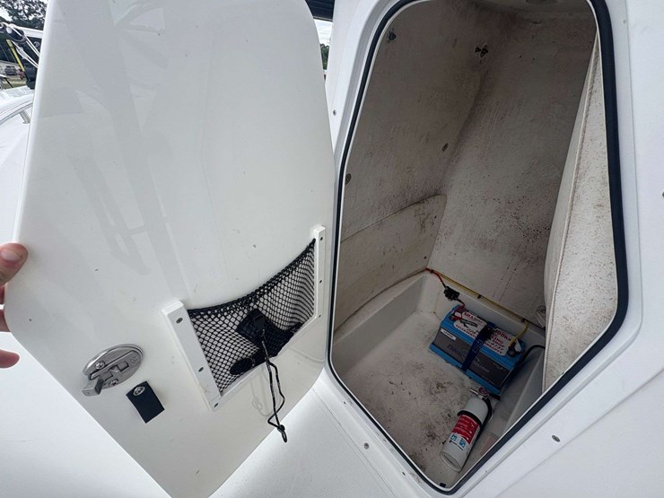 2015-sea-hunt-"triton-210"-center-console-fiberglass-boat-*fully-equipped*-image-31