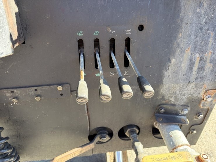 ditch-witch-jt3020-mach-1-image-30