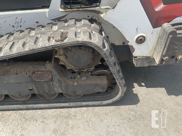 2021-bobcat-t595-image-9