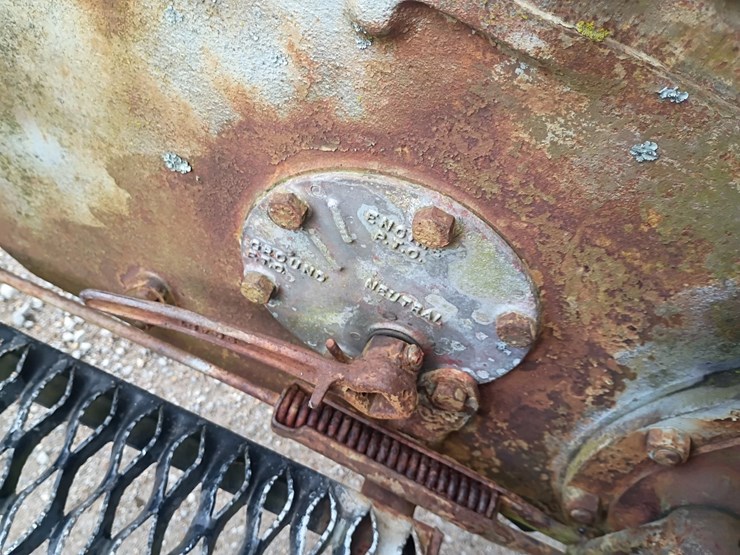 massey-ferguson-50-image-28