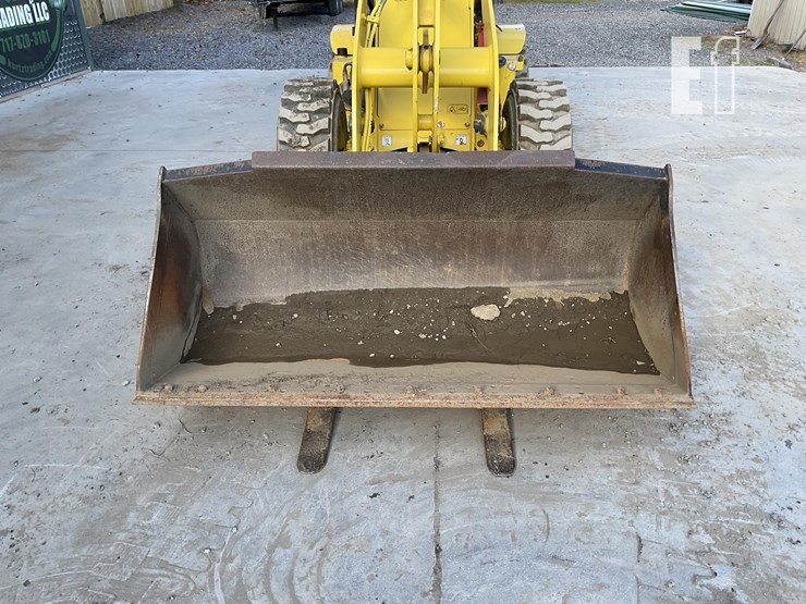 2016-yanmar-v8-image-9