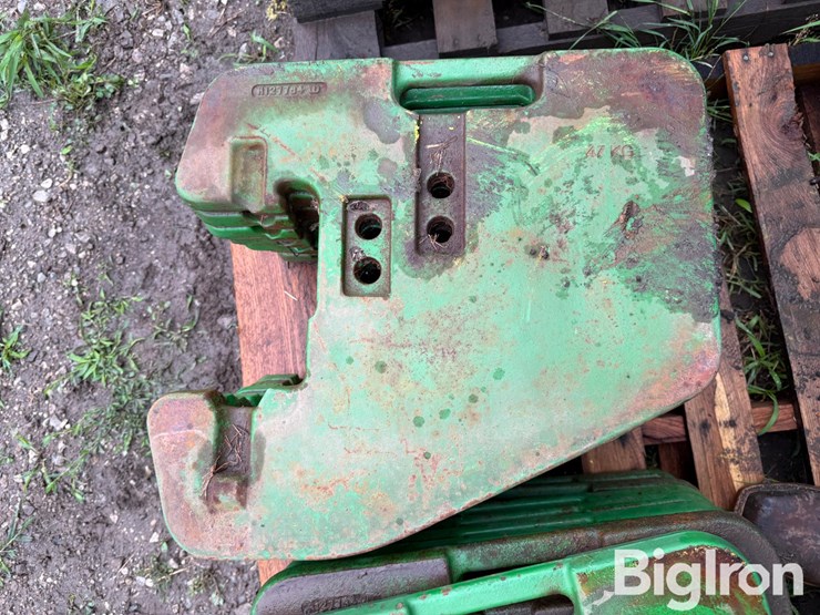 john-deere-front-suitcase-weights-image-14
