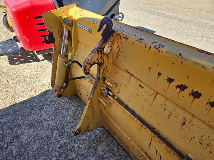 john-deere-84-image-10
