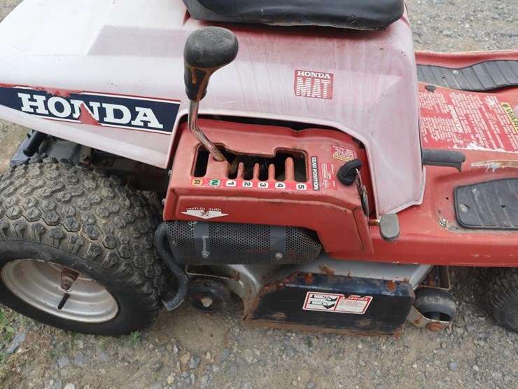 honda-riding-mower-image-9