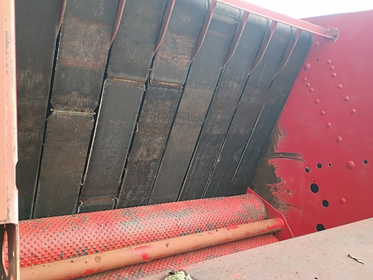 new-holland-660-image-20