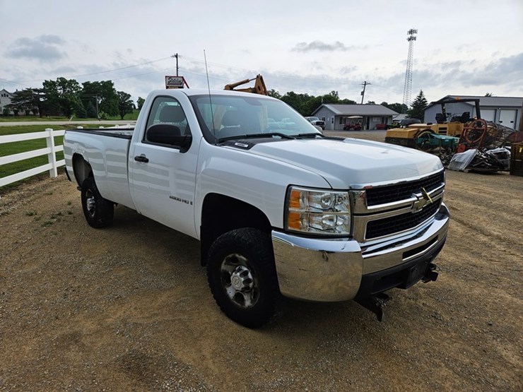 chevrolet-2500-image-7
