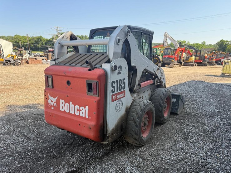 bobcat-s185-image-4
