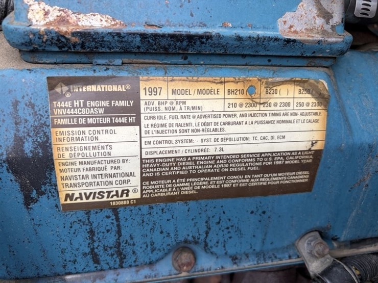 1997-international-4700-image-13
