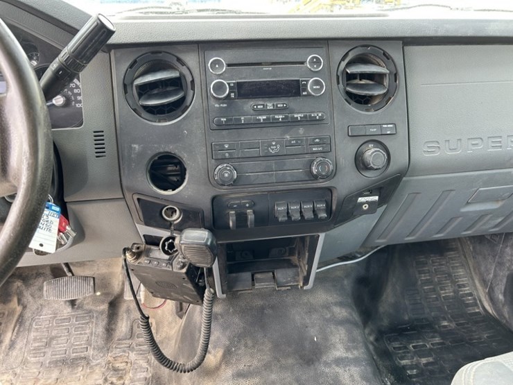 2013-ford-f450-sd-image-16
