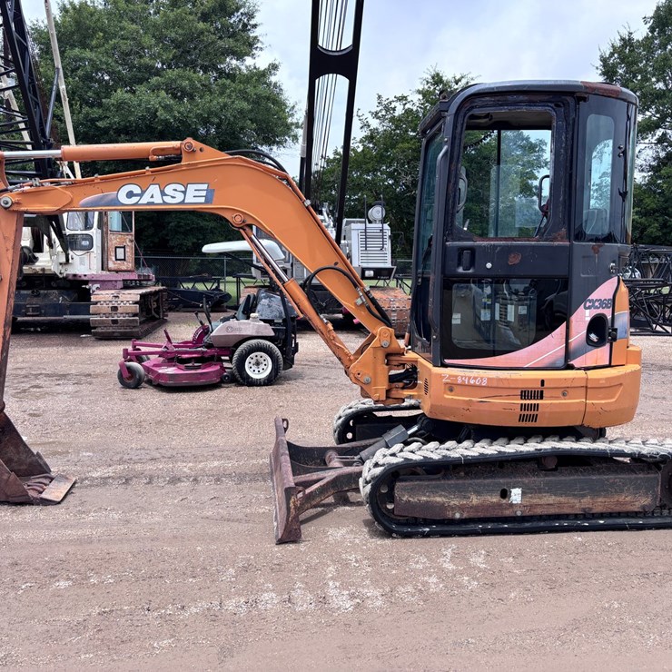 2005 CASE CX36B