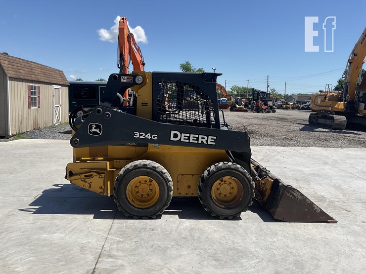 2019-deere-324g-image-5