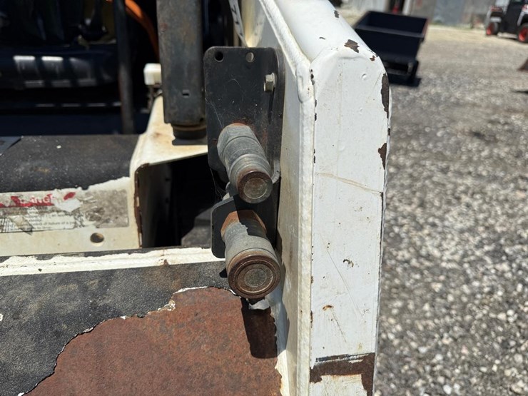 bobcat-553-image-11