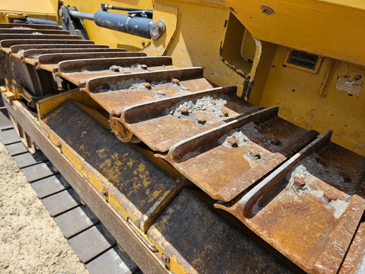 deere-550k-image-23