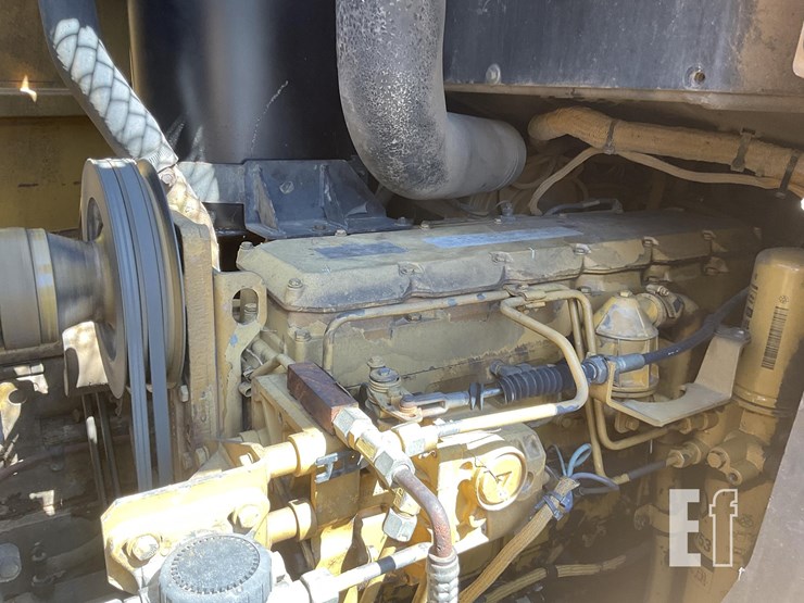 2000-caterpillar-953c-image-18