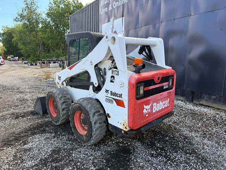 2017-bobcat-s650-image-2