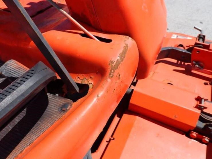 2006-kubota-f3680-image-42