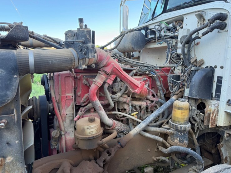 2007-peterbilt-378-image-9