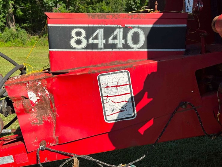case-ih-8440-image-9