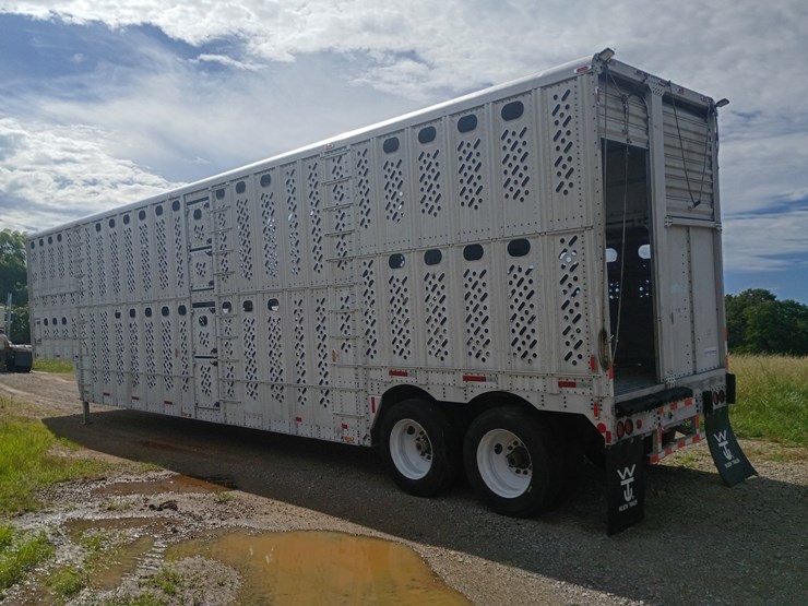 1985-wilson-livestock-trailer-image-7