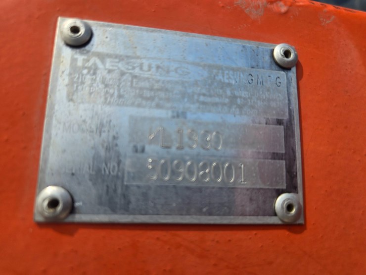 kioti-dk90-image-80
