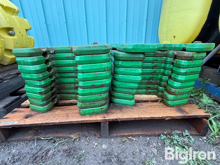 john-deere-front-suitcase-weights-image-15