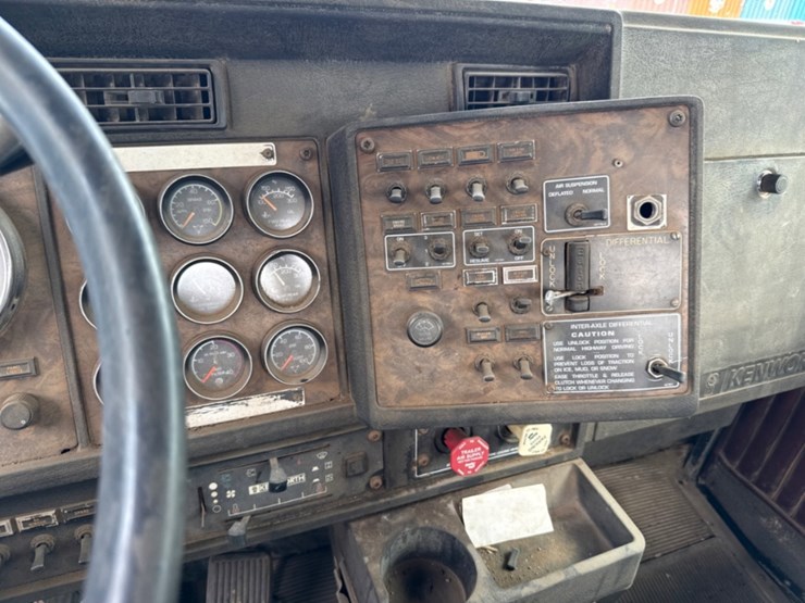 1995-kenworth-c500-image-21