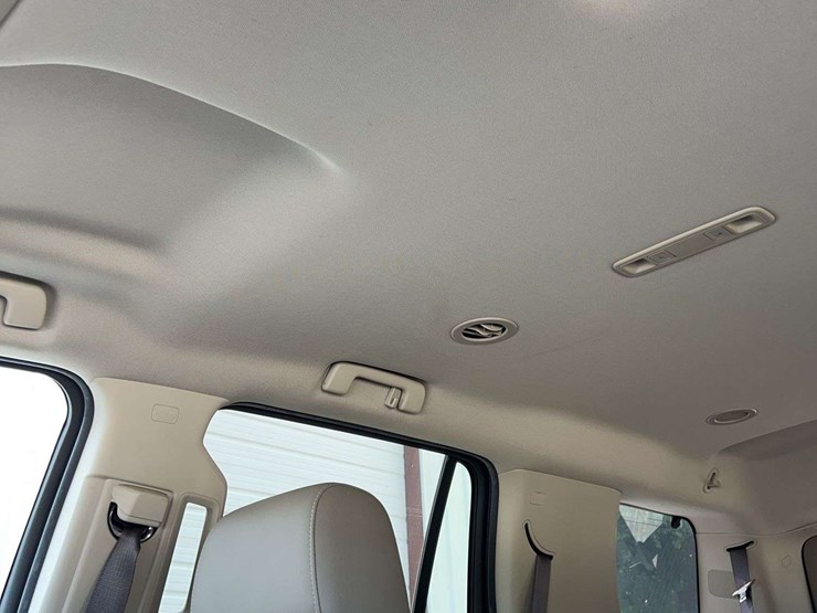 2019-chevrolet-tahoe-image-27