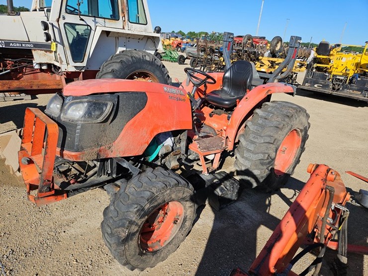 kubota-mx5100-image-1