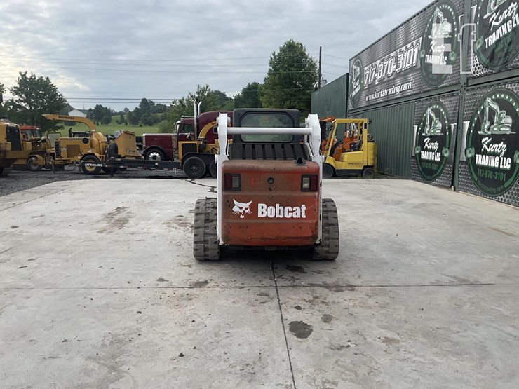 2009-bobcat-t190-image-3