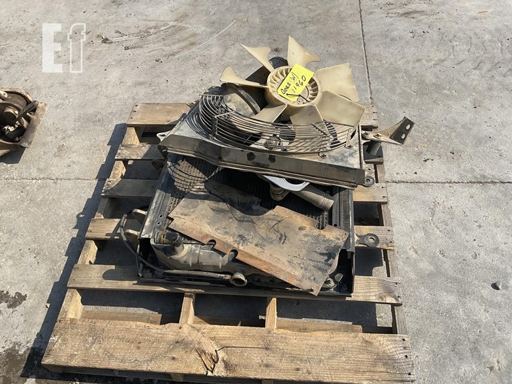 2004-takeuchi-tl150-image-11