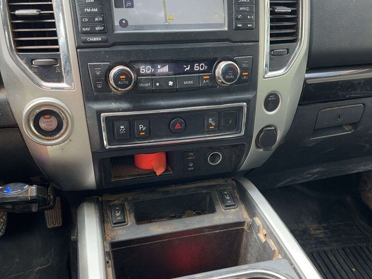 2017-nissan-titan-image-27