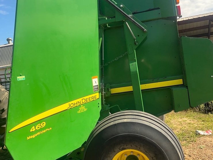 john-deere-469-image-24