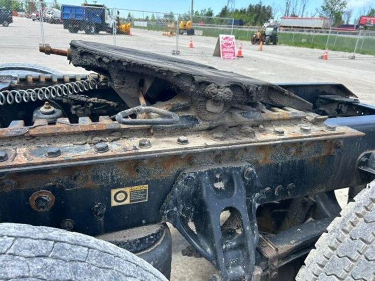 2020-kenworth-t680-image-61