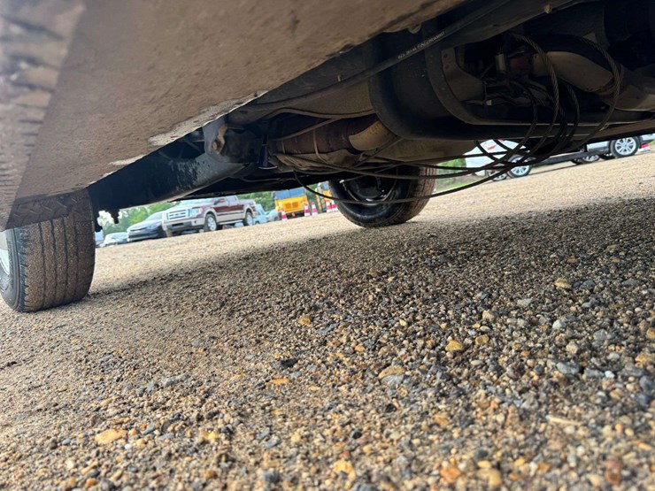 2018-ford-e350-image-26