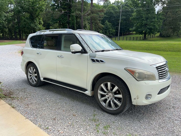 2012-infiniti-qx56-image-6