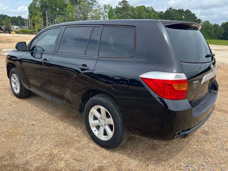 2008-toyota-highlander-image-2